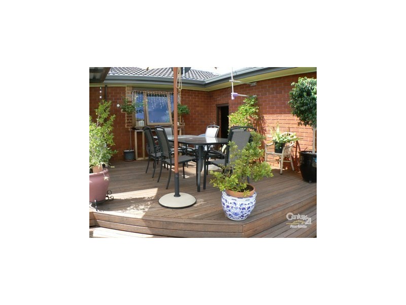 19 Hume Blvd, Killarney Vale NSW 2261