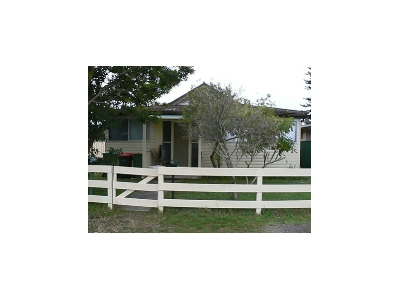 22A Boomerang Road, The Entrance NSW 2261