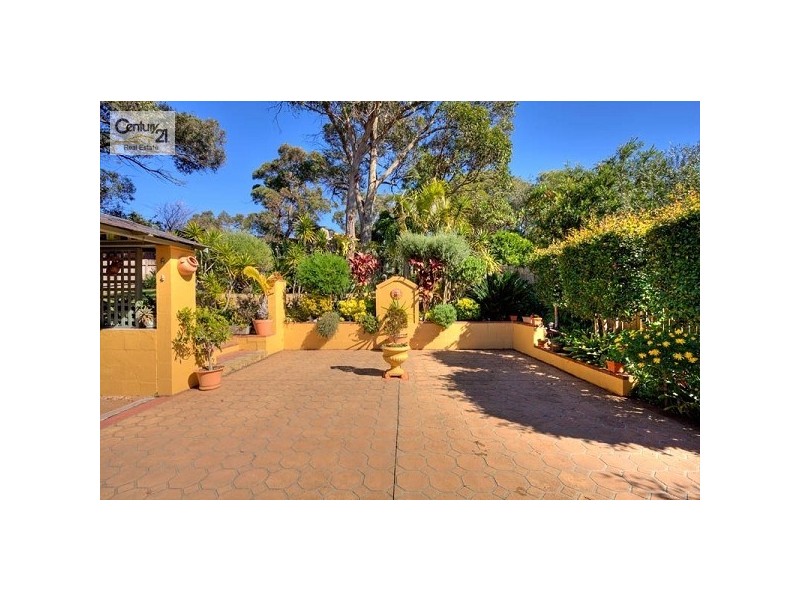 18 Doran Place, Tumbi Umbi NSW 2261