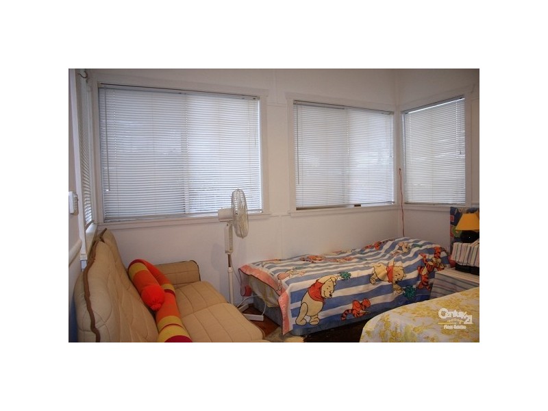 12 Manly Parade, The Entrance North NSW 2261