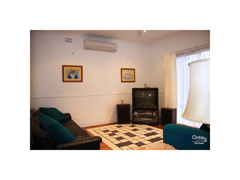 12 Manly Parade, The Entrance North NSW 2261