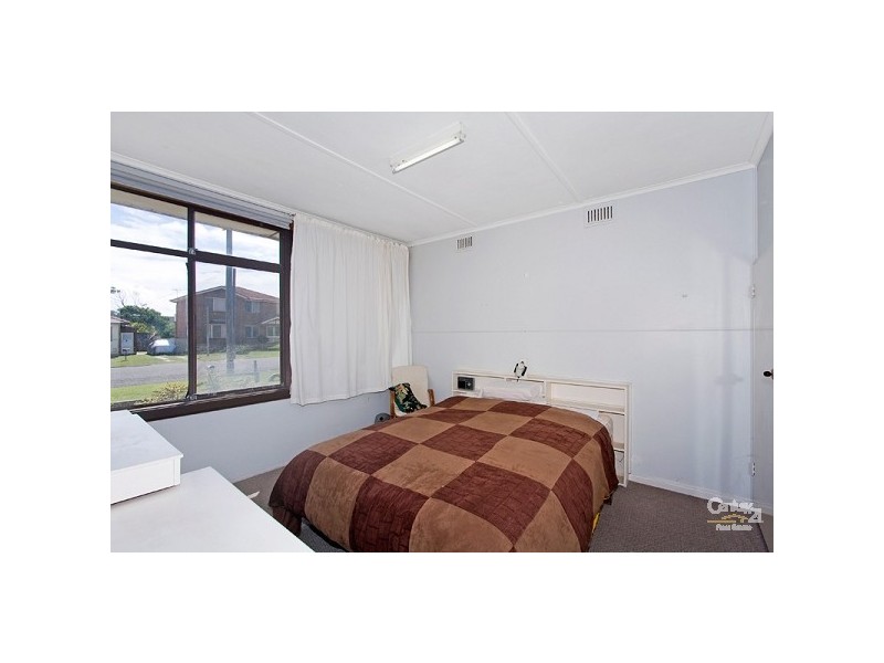 31 Bondi Road, The Entrance North NSW 2261