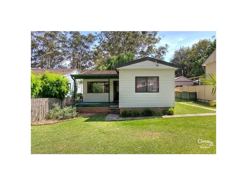 9 Pelican Place, Tumbi Umbi NSW 2261