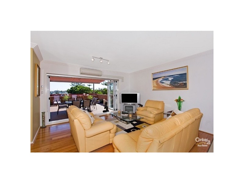 2/4 Marine Parade, The Entrance NSW 2261