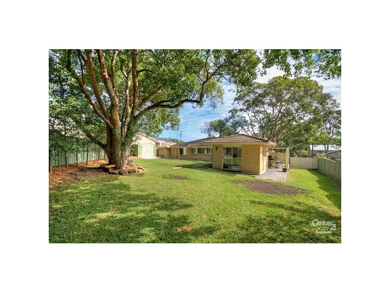 1 Marlowe Road, Bateau Bay NSW 2261