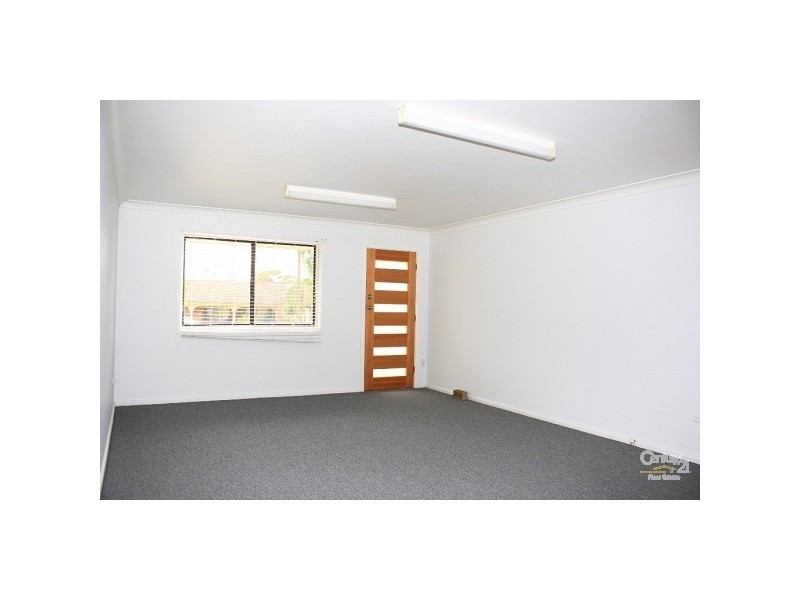 2-1 Papala Avenue, Bateau Bay NSW 2261