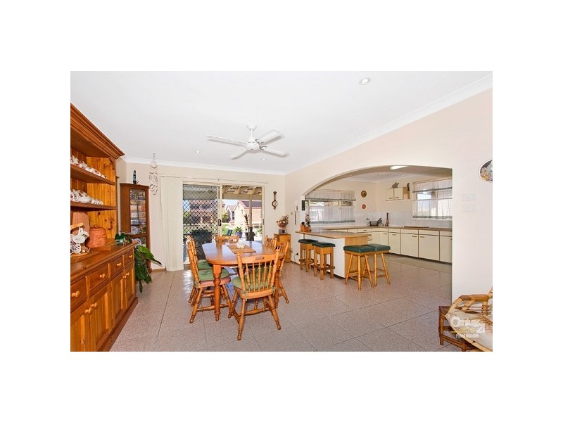 22 Wilfred Barrett Drive, The Entrance North NSW 2261