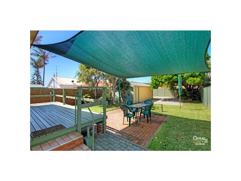 7 Brogden Road, The Entrance North NSW 2261