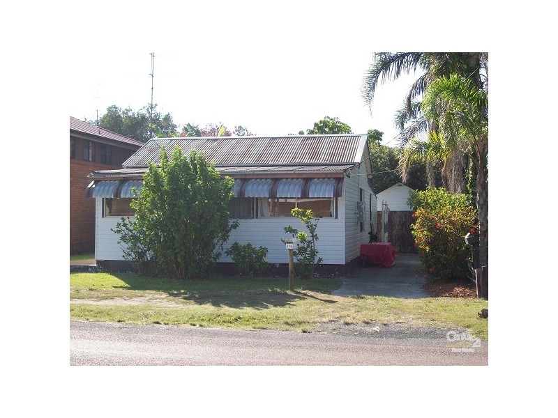 129 Hutton Rd The Entrance North, The Entrance North NSW 2261