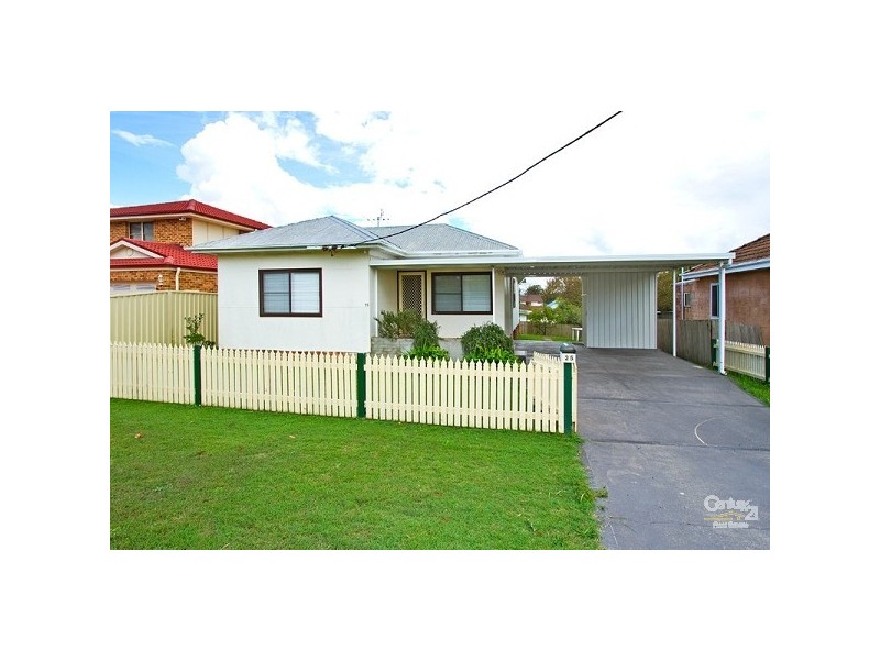 25 McGirr Avenue, The Entrance NSW 2261