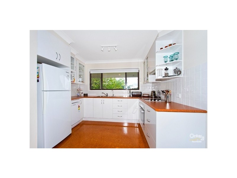 25 McGirr Avenue, The Entrance NSW 2261