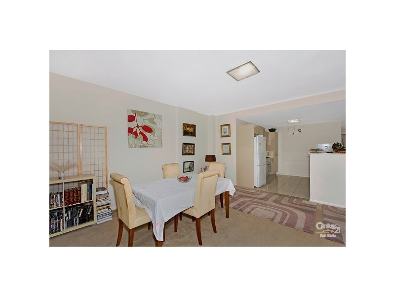 28/2-6 Warrigal St, The Entrance NSW 2261