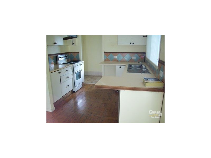 22 Bondi Rd, The Entrance North NSW 2261