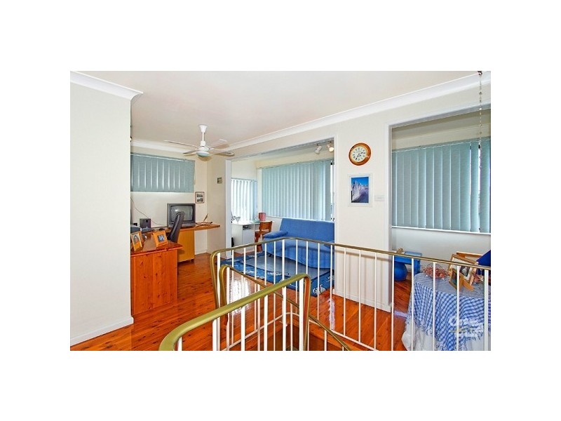 50 Georgina Ave, Gorokan NSW 2263