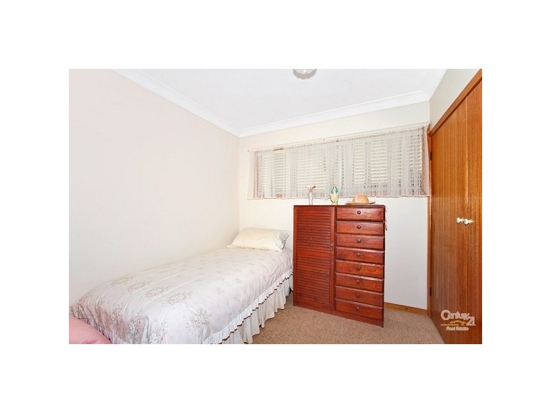 7 Lavinia Street, Forresters Beach NSW 2260