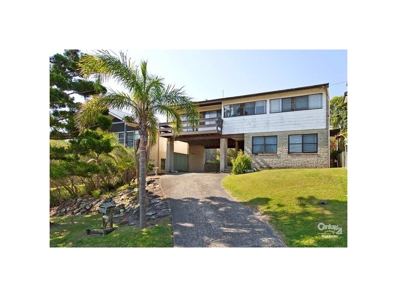 7 Lavinia Street, Forresters Beach NSW 2260