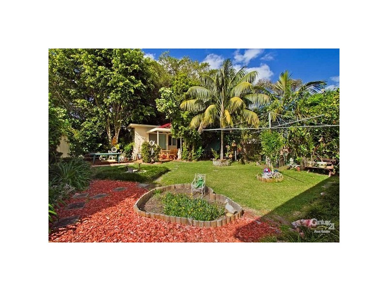 111 Kerry Crescent, Berkeley Vale NSW 2261