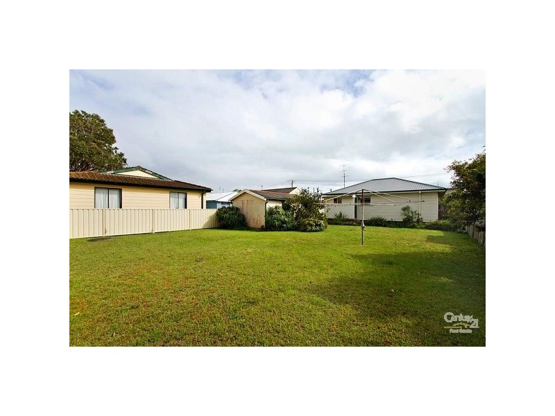 35 Bondi Road The Entrance North, The Entrance North NSW 2261