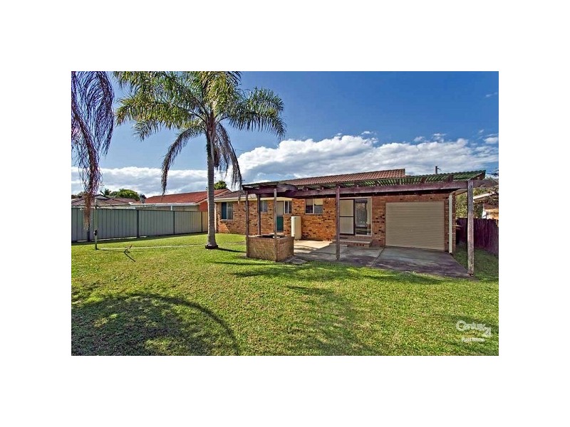 22 Thomas Walker Drive, Chittaway Bay NSW 2261