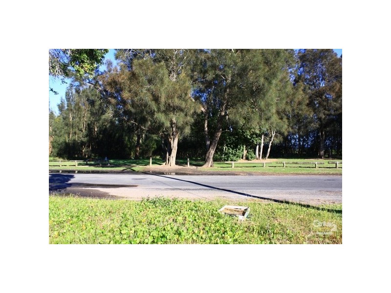 13 Tuggerah Parade, The Entrance NSW 2261