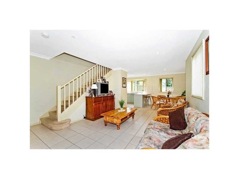 2/19 Norfolk Street, The Entrance NSW 2261