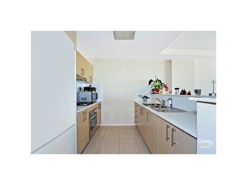 2/2-6 Warrigal Street, The Entrance NSW 2261