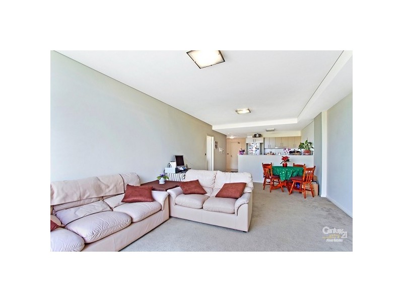 2/2-6 Warrigal Street, The Entrance NSW 2261