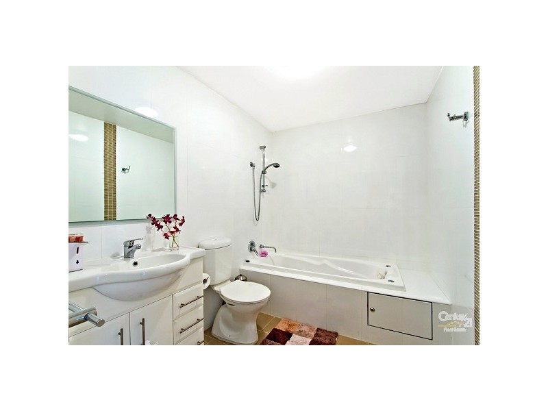 2/2-6 Warrigal Street, The Entrance NSW 2261