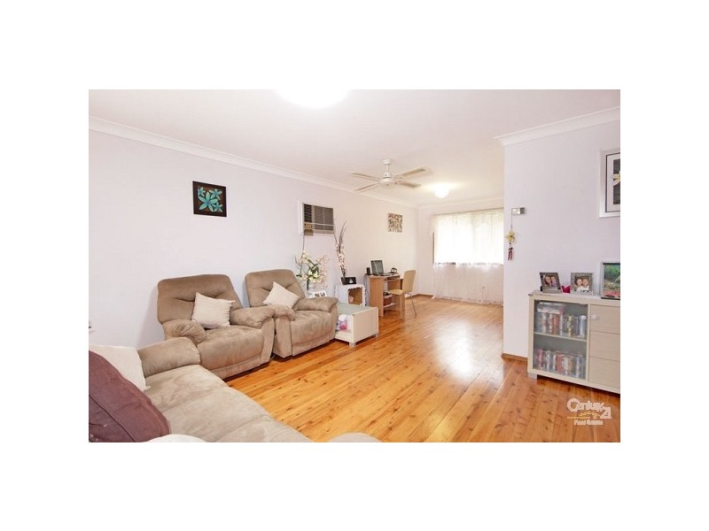 27 Shannon Parade, Berkeley Vale NSW 2261