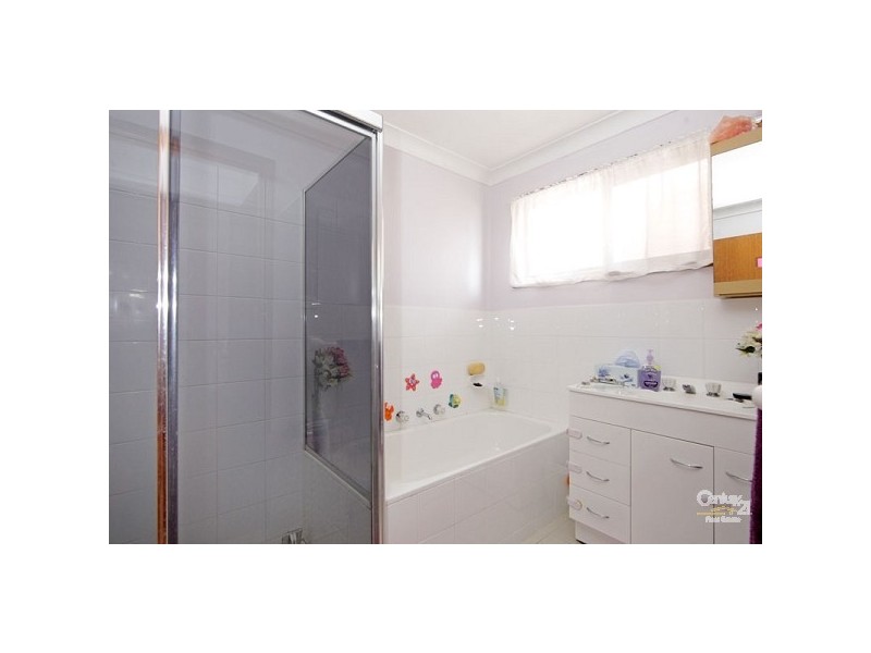 27 Shannon Parade, Berkeley Vale NSW 2261