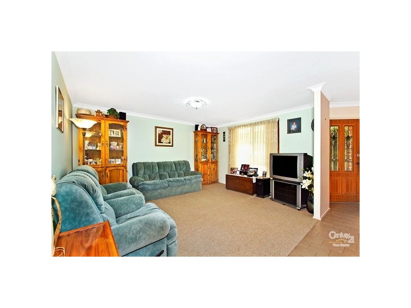 5 Bomaderry Crescent, Glenning Valley NSW 2261