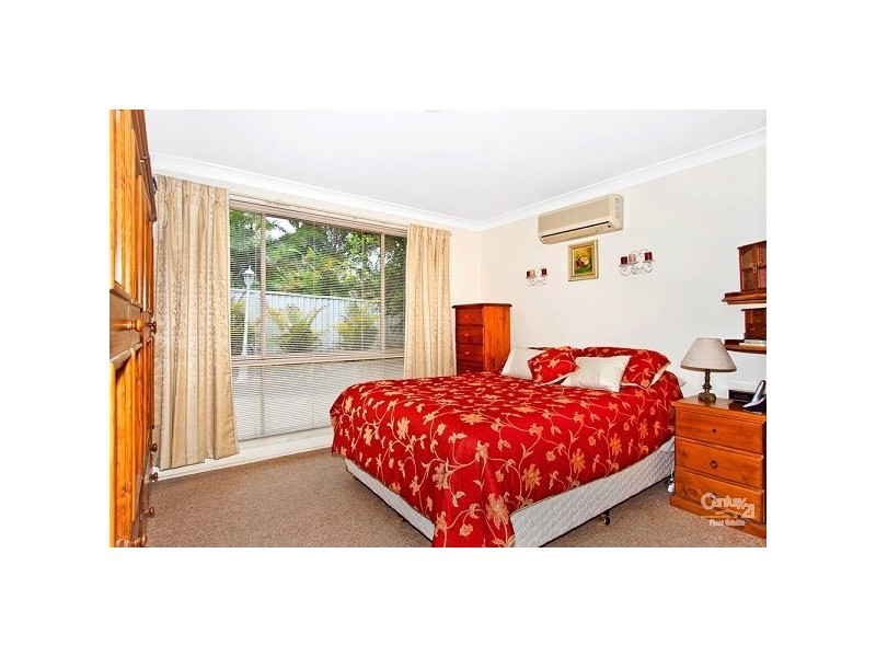 5 Bomaderry Crescent, Glenning Valley NSW 2261