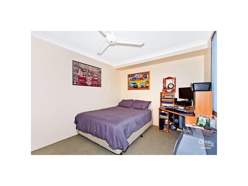 5 Bomaderry Crescent, Glenning Valley NSW 2261