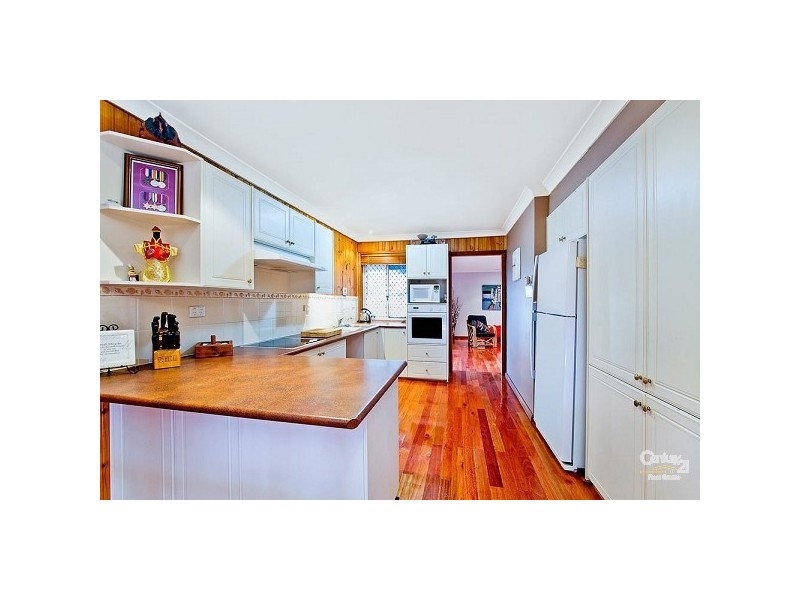 15 Elewa Avenue, Bateau Bay NSW 2261