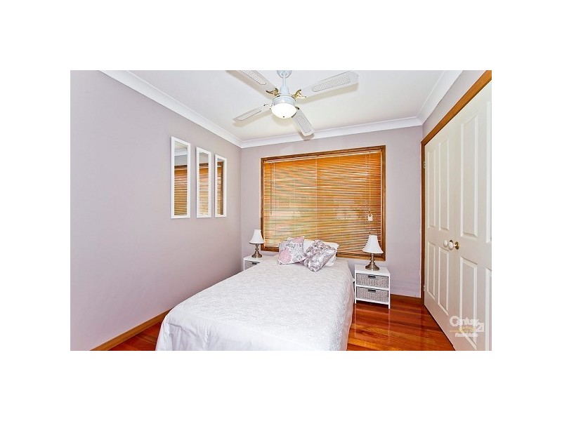 15 Elewa Avenue, Bateau Bay NSW 2261