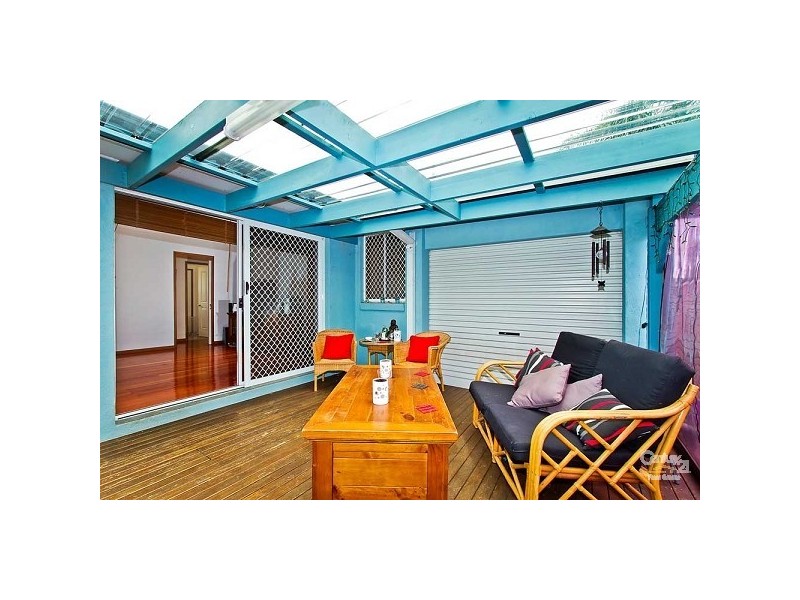 15 Elewa Avenue, Bateau Bay NSW 2261