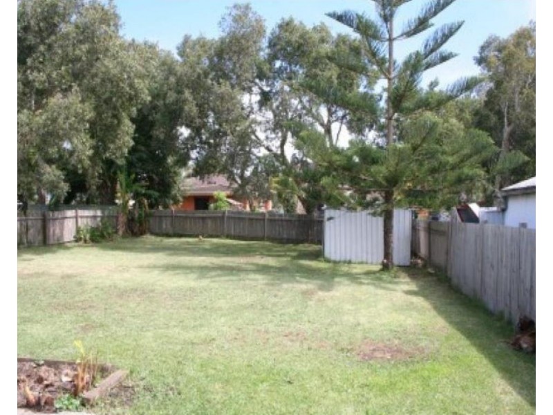 69 McLachlan Ave, Long Jetty NSW 2261