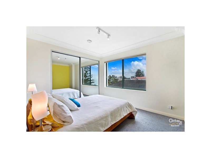 4/118 Ocean Parade, Blue Bay NSW 2261