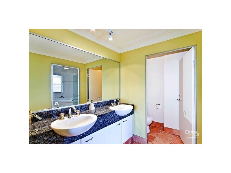 4/118 Ocean Parade, Blue Bay NSW 2261