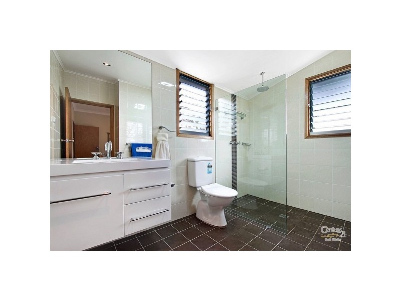 60 Oaks Avenue, Shelly Beach NSW 2261