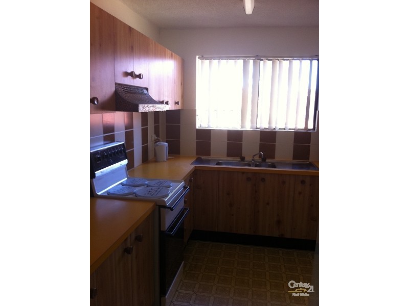 2/10 Ozone Street, The Entrance NSW 2261