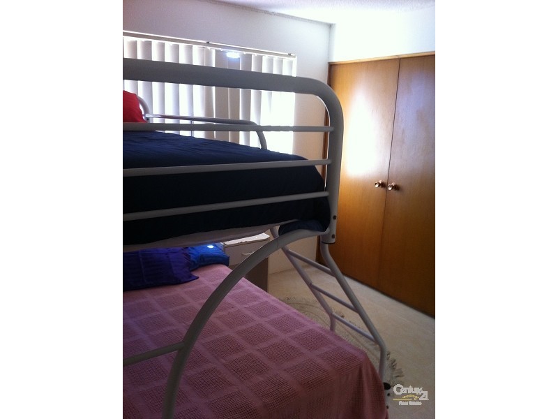 2/10 Ozone Street, The Entrance NSW 2261