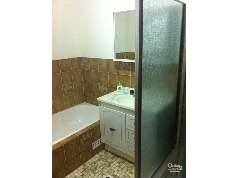 2/10 Ozone Street, The Entrance NSW 2261