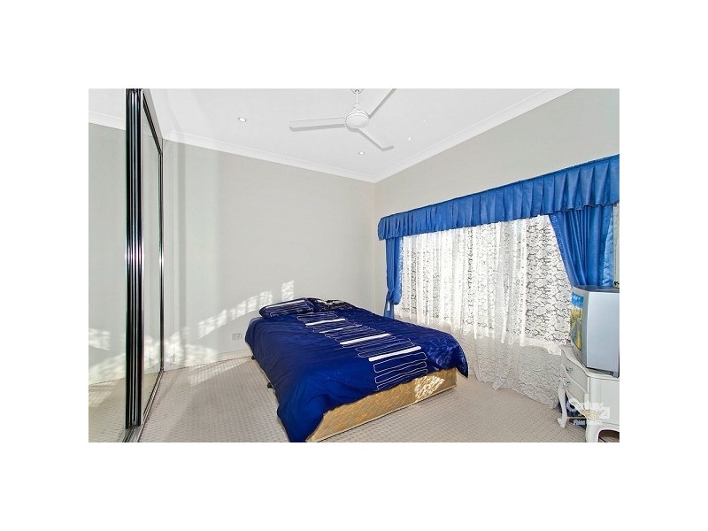 10 McLean Street, Killarney Vale NSW 2261