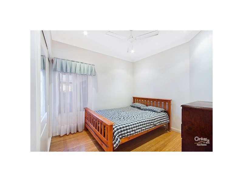 10 McLean Street, Killarney Vale NSW 2261