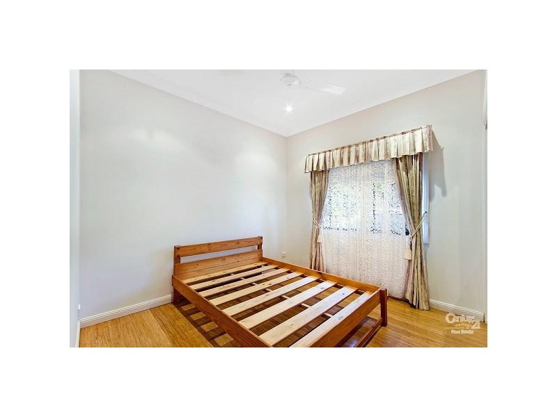 10 McLean Street, Killarney Vale NSW 2261