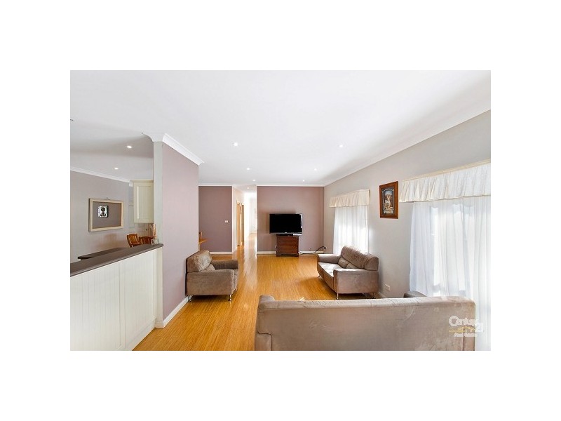 10 McLean Street, Killarney Vale NSW 2261