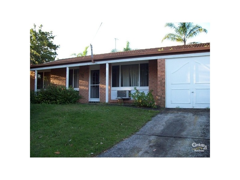 4 Peter Close, Tumbi Umbi NSW 2261