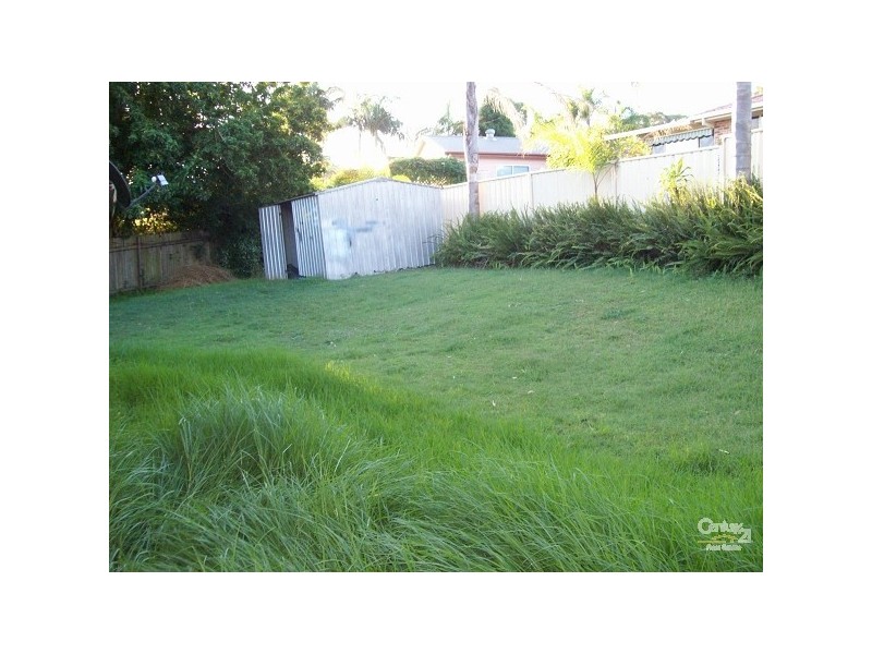 4 Peter Close, Tumbi Umbi NSW 2261