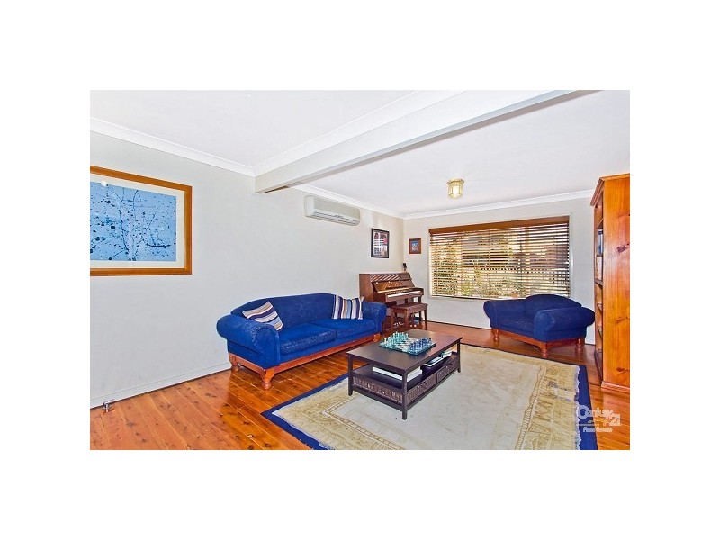 58 Dampier Blvd, Killarney Vale NSW 2261